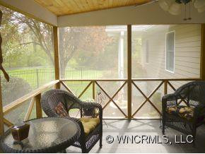 396 Viewcrest Drive - Photo 9