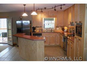 155 Hazelview Dr - Photo 2