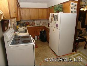 299 Northeast Ave - Photo 4