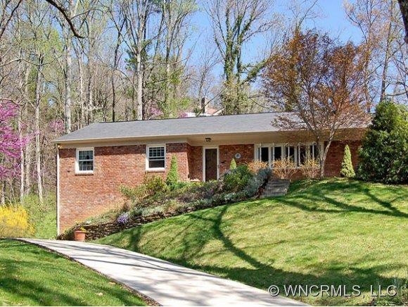 35 DOGWOOD ROAD