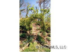 35 DOGWOOD ROAD - Photo 21