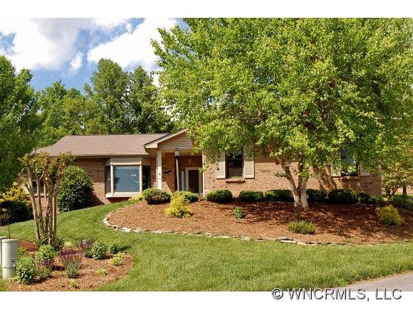 115 Fairway Knoll