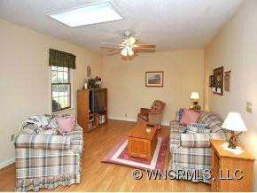 25 STONERIDGE DRIVE - Photo 7