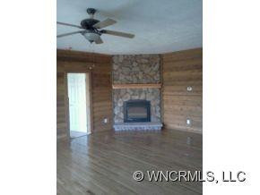 121 Honeybear Lane - Photo 6