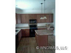 121 Honeybear Lane - Photo 7
