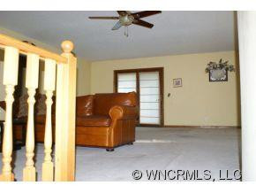 916 McKinney Cove - Photo 5