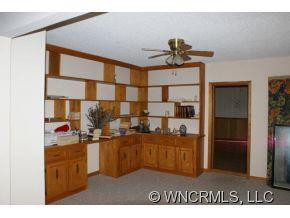 916 McKinney Cove - Photo 7