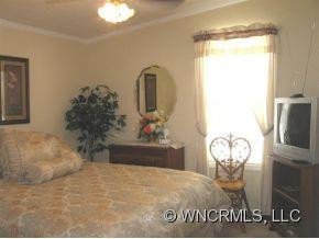 205 Misty Lane - Photo 12
