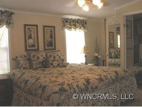 205 Misty Lane - Photo 10