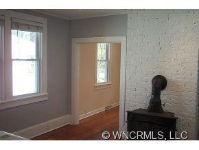 122 Murdock Ave - Photo 9