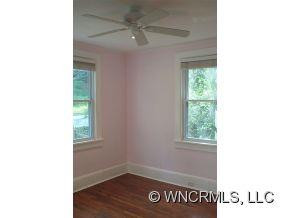 122 Murdock Ave - Photo 10