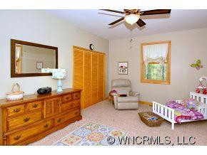 28 Sunny Ridge Drive - Photo 20