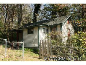 130 Henderson - Photo 10