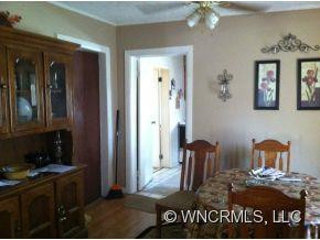 537 Riceville Road - Photo 16