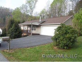 145 Pinellas Lane - Photo 2