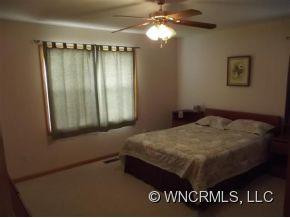 145 Pinellas Lane - Photo 8