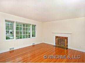 22 WESTRIDGE DRIVE - Photo 3