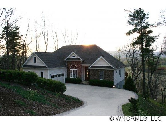 122 Overlook Point Rd.