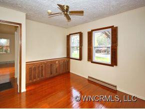 54 BARNARD AVENUE - Photo 6