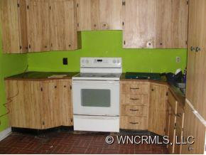 169 LAUREL LOOP - Photo 2