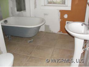 169 LAUREL LOOP - Photo 9