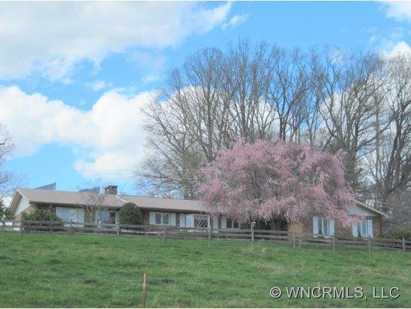 246 SUNNY DRIVE