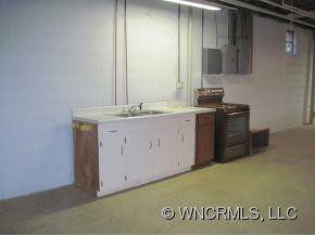 246 SUNNY DRIVE - Photo 11