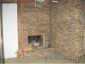 246 SUNNY DRIVE - Photo 10