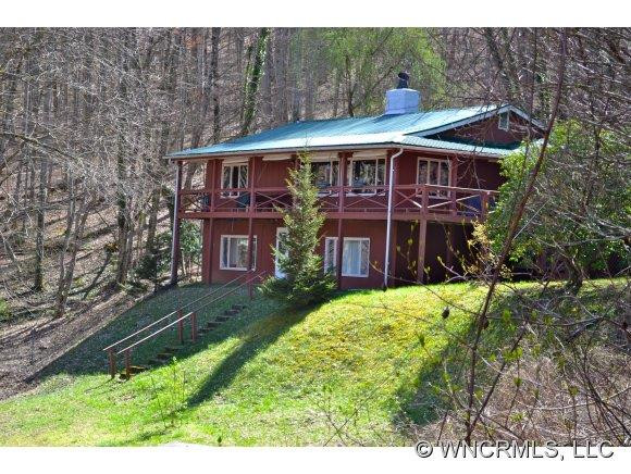 75 Crown Point Drive
