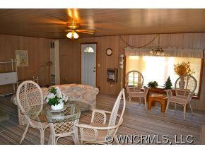 75 Crown Point Drive - Photo 16