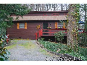552 Summit Dr - Photo 2
