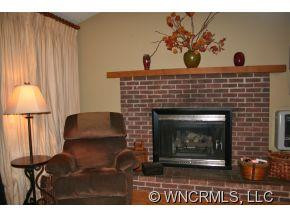 552 Summit Dr - Photo 6