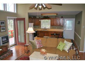 552 Summit Dr - Photo 7