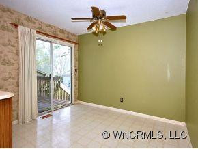 1 DAVLYN DRIVE - Photo 3