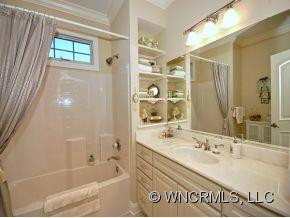 312 MOUNTAIN VALLEY DRIVE - Photo 11