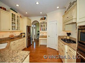 312 MOUNTAIN VALLEY DRIVE - Photo 3