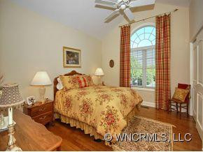 312 MOUNTAIN VALLEY DRIVE - Photo 10