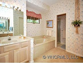 136 SWEETWATER HILLS DRIVE - Photo 12