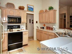 136 SWEETWATER HILLS DRIVE - Photo 7