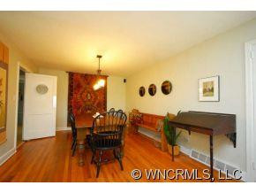 434 Midland Drive - Photo 3