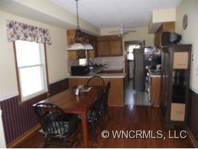 307 Melissa Way - Photo 6