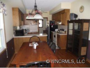 307 Melissa Way - Photo 7