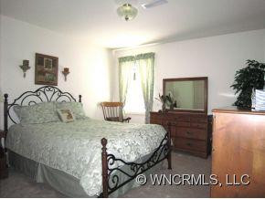 133 Spring Drive - Photo 14