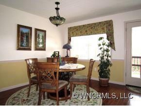 133 Spring Drive - Photo 4