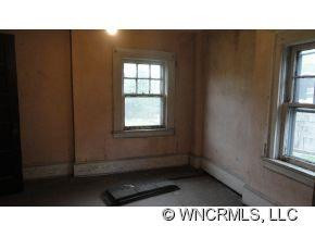 53 Baker Ave - Photo 12