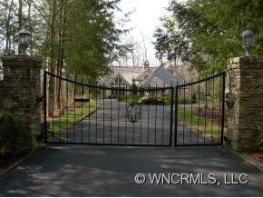 114 Hilltop Road - Photo 3