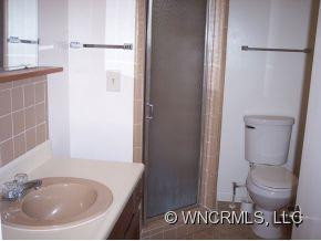 1175 Sequoyah Woods Drive - Photo 6