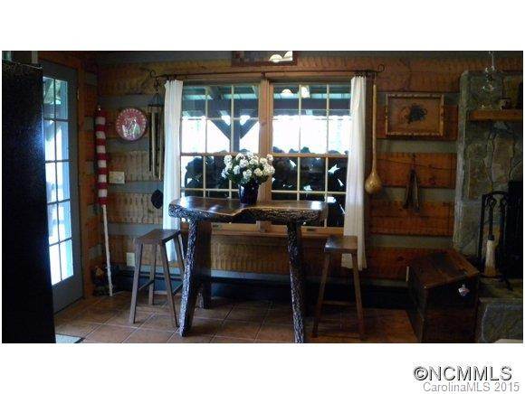 530 Strawberry Ridge Road - Photo 14