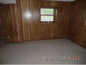 3 Spring Valley Drive - Photo 2