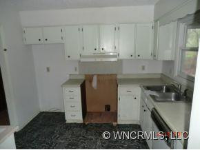 3 Spring Valley Drive - Photo 3